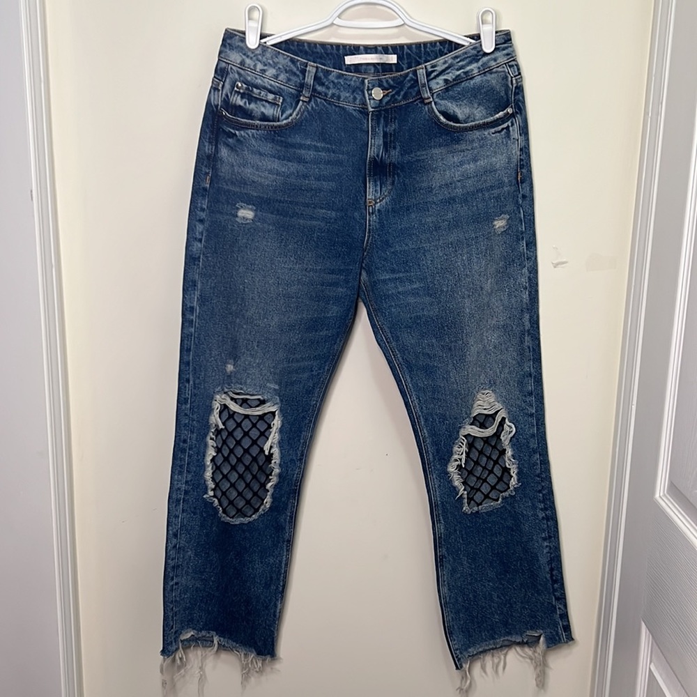 Zara Distressed Raw Hem Straight Leg Jeans Size 8